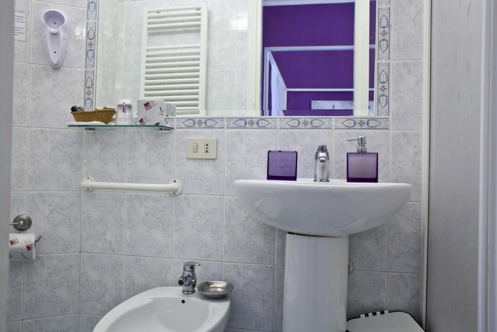 Happy Stay Guesthouse Rome Bilik gambar