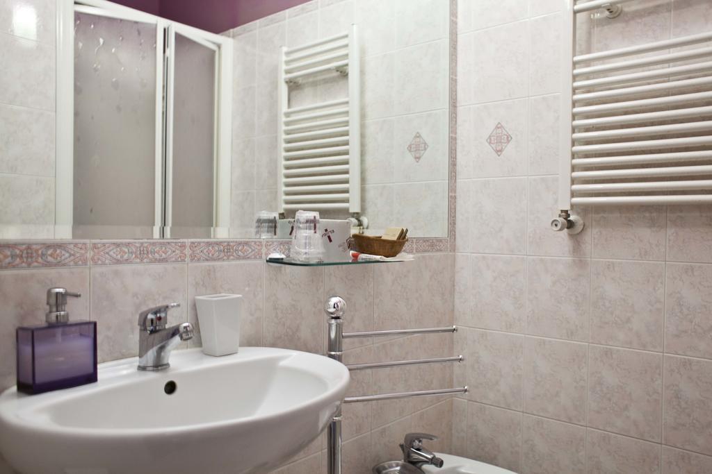 Happy Stay Guesthouse Rome Bilik gambar
